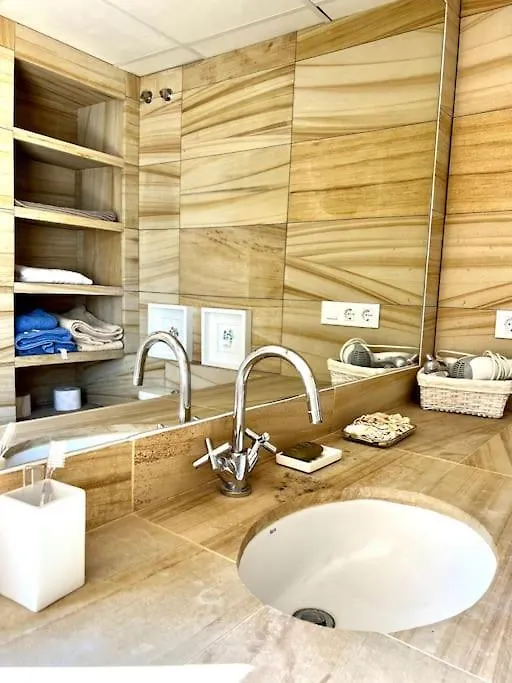 Appartamento Atico Centrico Con Terraza Privada Y Plaza De Garaje Sanlúcar de Barrameda 0*,  Spagna
